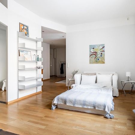 Cozy, Spacious And Calm Apartment - Top Location ヘルシンキ エクステリア 写真