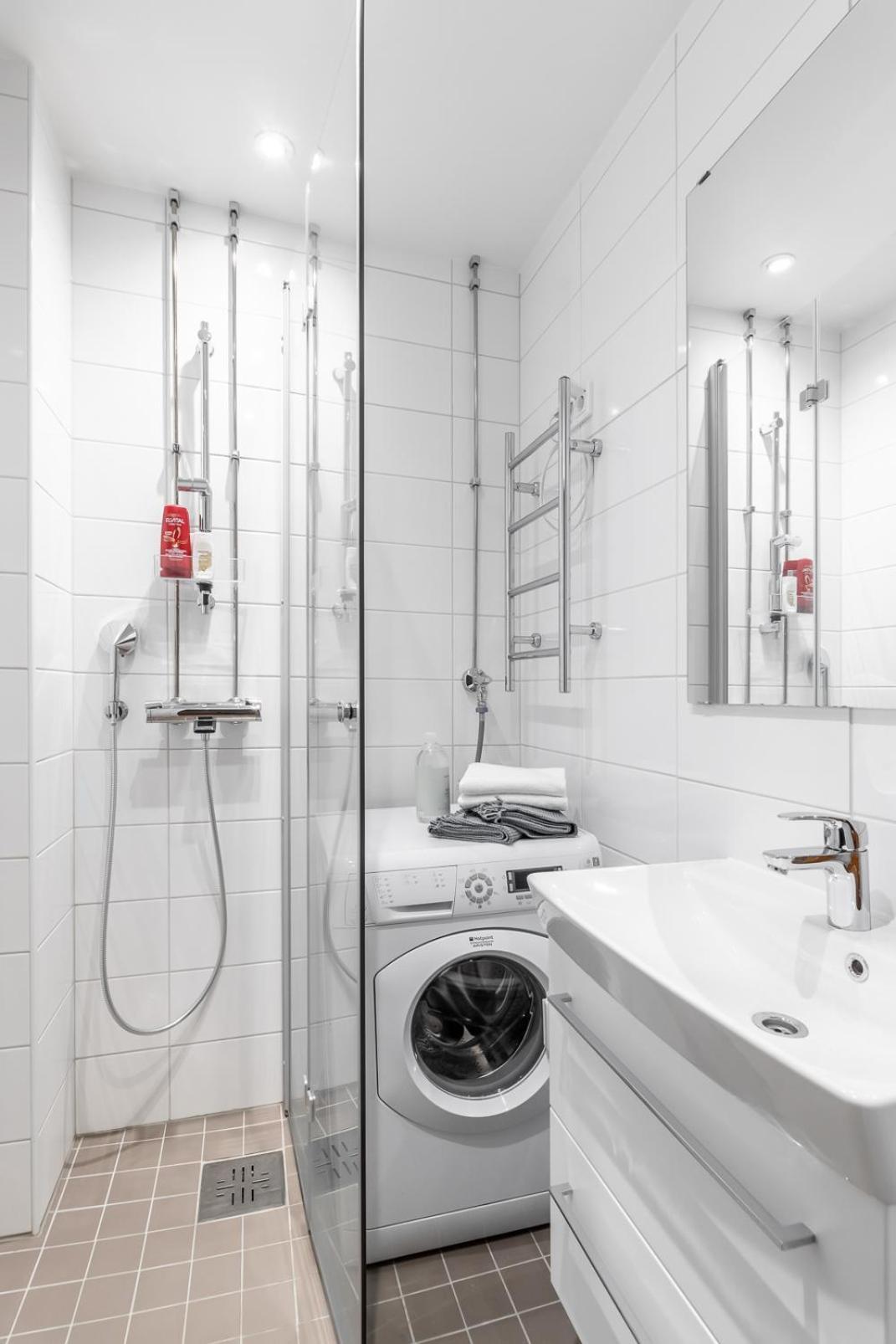 Cozy, Spacious And Calm Apartment - Top Location ヘルシンキ エクステリア 写真